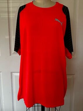 Puma Men’s Bright Red Short-Sleeve Jersey with Black Stripe Sleeves